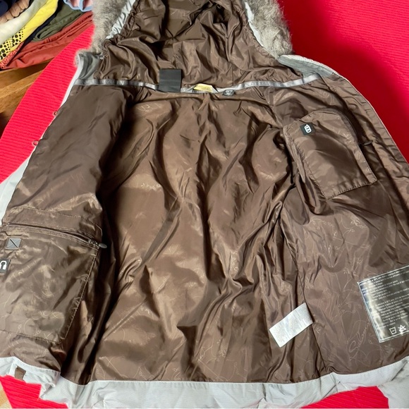 Salomon XS/P Women's Light Brown/grey fur Hooded Puffer Jacket, down - Picture 6 of 15